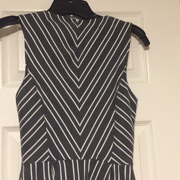 BCBG Gray Stripe Dress - Picture 6 of 8